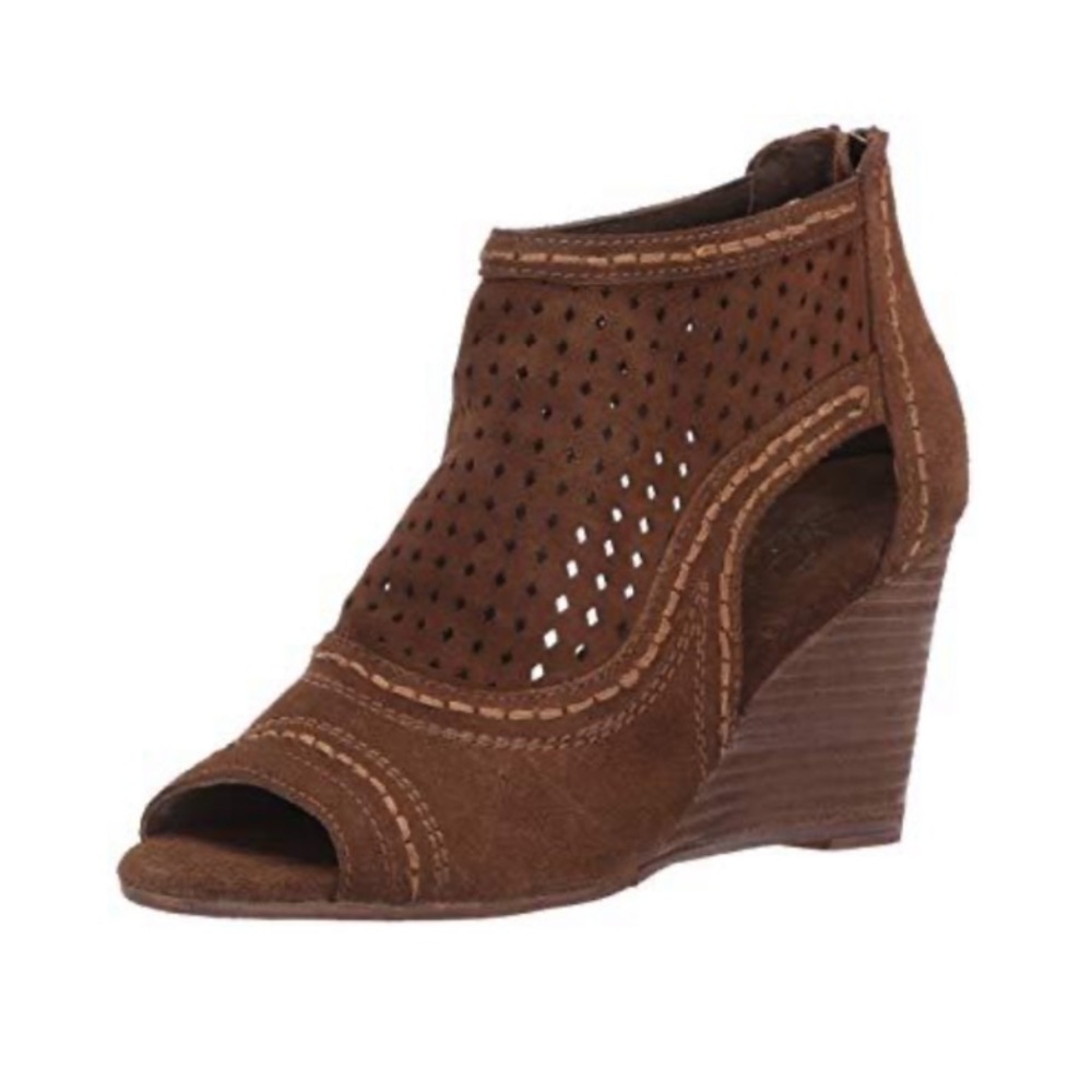 Naughty monkey leather Wedge Pump size 10